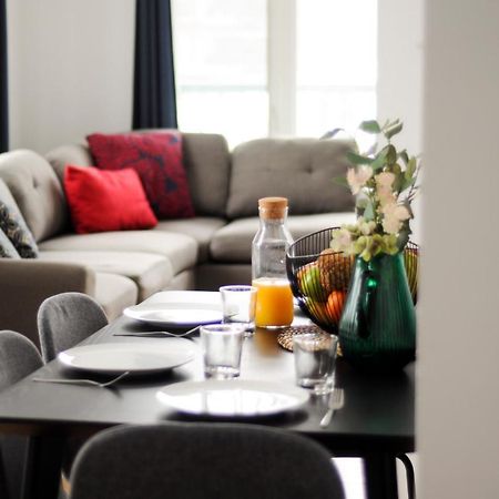 Apartamento Le 1808 - Spacieux Avec Balcon - Nord De Quebec Exterior foto