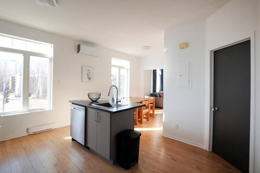 Apartamento Le 1808 - Spacieux Avec Balcon - Nord De Quebec Exterior foto